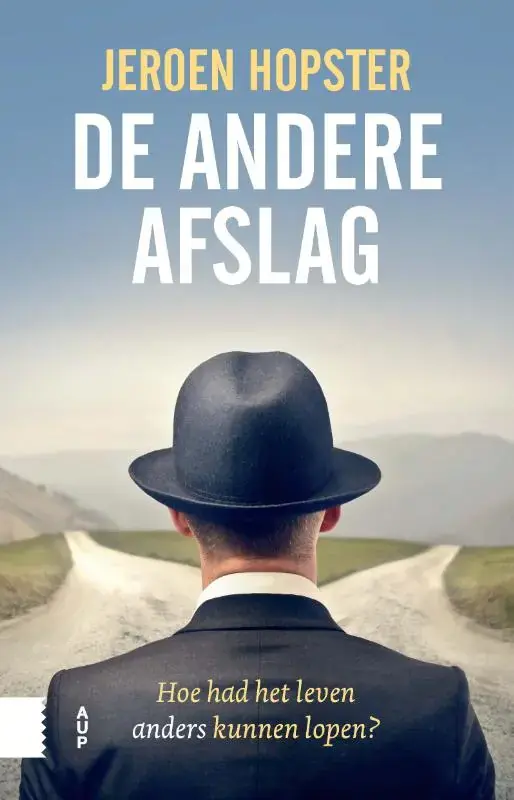 De andere afslag Op = Op